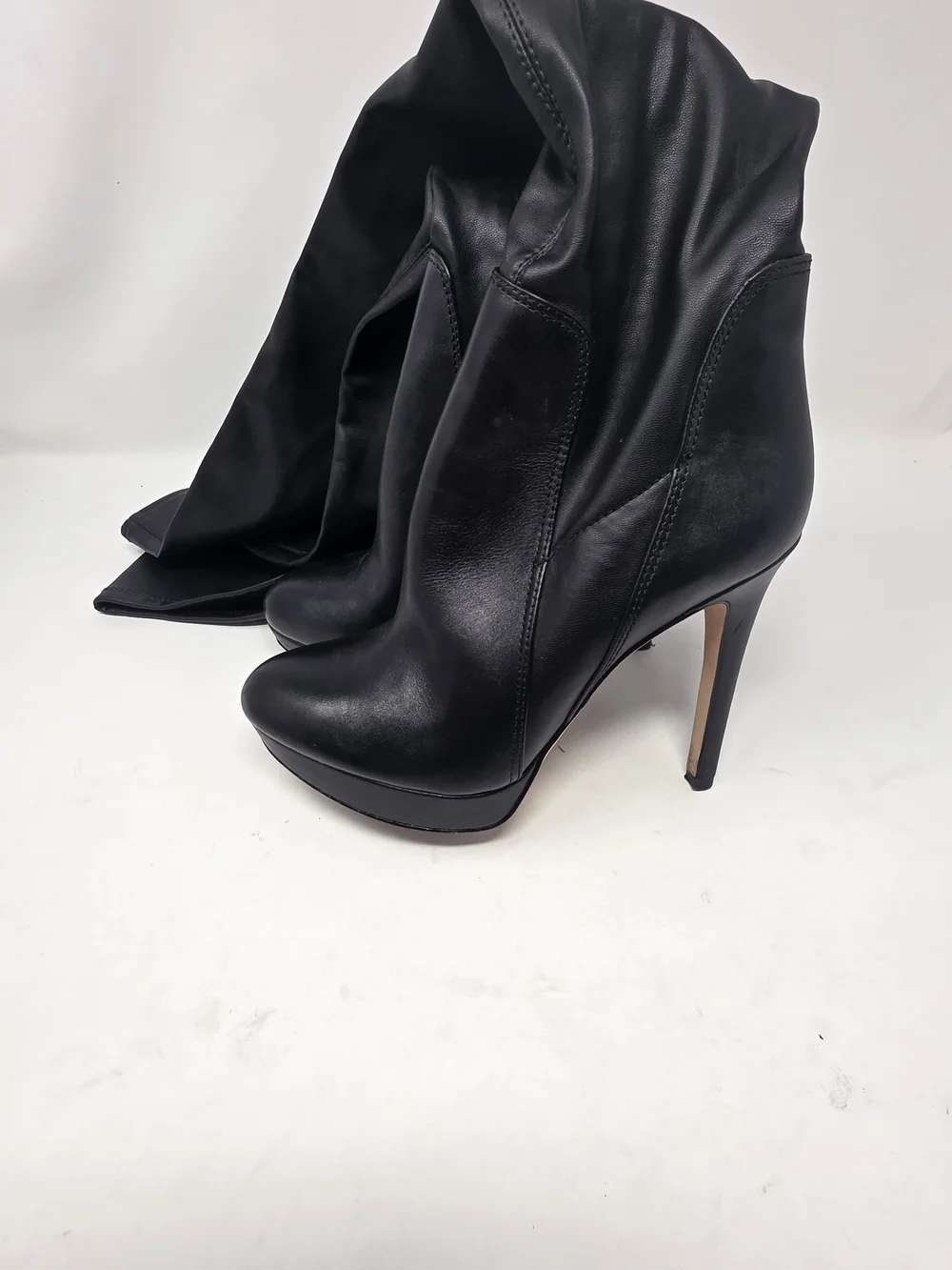 Sam Edelman Black Leather Knee High Boots Women’s Size 6 / EU 36 Heeled Zip Boot